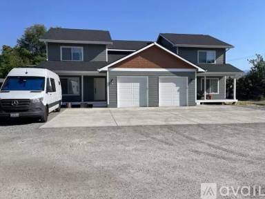 Main picture of 1071 N Alvin Ct