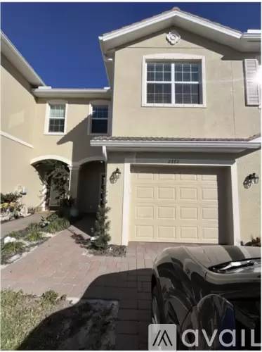 Main picture of 2780 Blossom Way