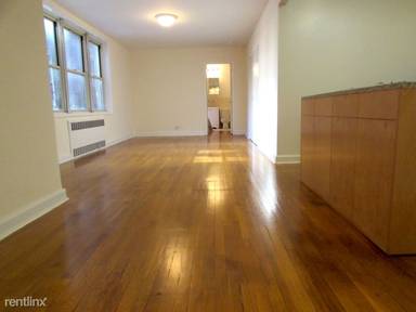 Main picture of 30 East End Avenue Apartments