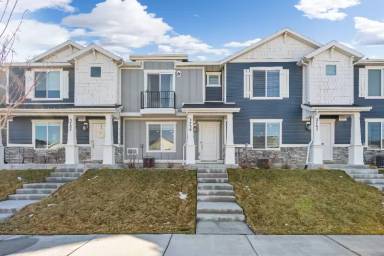 Main picture of 3739 W Cold Spring Dr