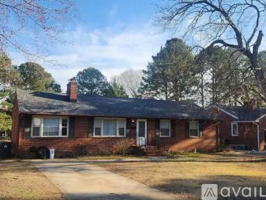 Main picture of 31 Terrace Dr