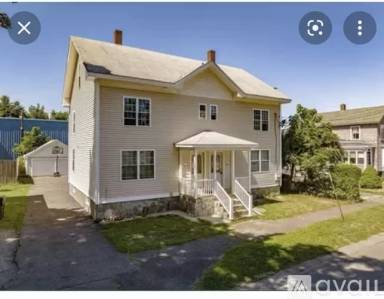 Main picture of 13 Clinton Ave