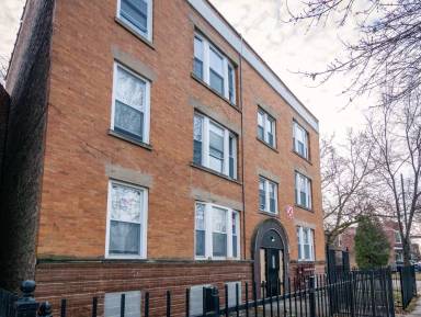 Main picture of 6055 S Peoria St