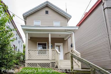 Main picture of 2312 Flora St