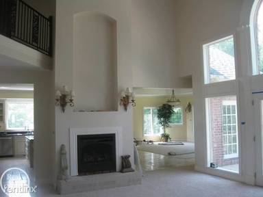 Main picture of 6625 Valley Forge Dr