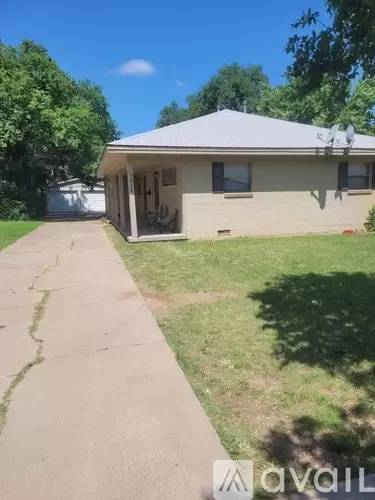 Main picture of 1612 S Hughes St