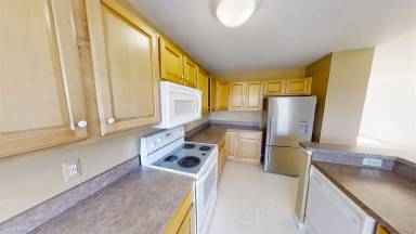 Main picture of 2881 Barclay Way