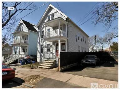 Main picture of 10 Rowe St