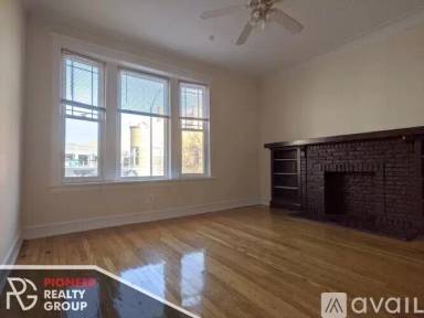 Main picture of 1507-11 W Barry Ave & 3052-58 N Greenview Ave