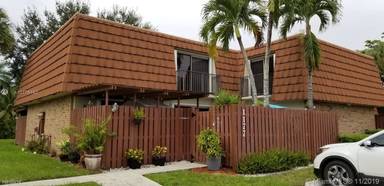 Main picture of 1177 SW 120th Way