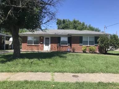 Main picture of 7910 Mackie Ln