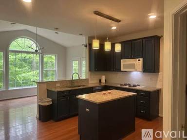 Main picture of 12251 Fullerton Ct