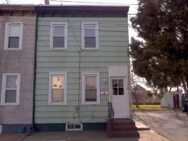 Main picture of 519 W 9th St
