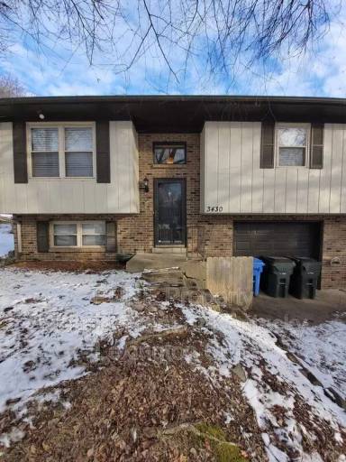 Main picture of 3430 Warwick Ct