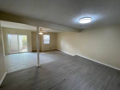 Main picture of 721 Rock Creek Ct