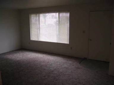 Main picture of 208 Haven St