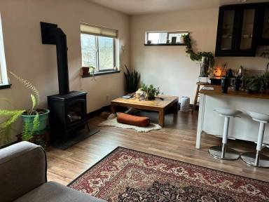 Main picture of 1248 NW Elgin Ave