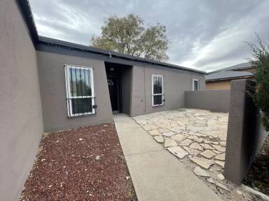 Main picture of 7412 Luella Anne Dr NE