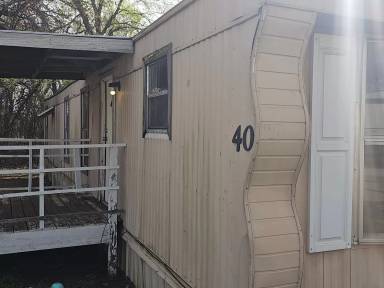 Main picture of 21186 SE 29th St