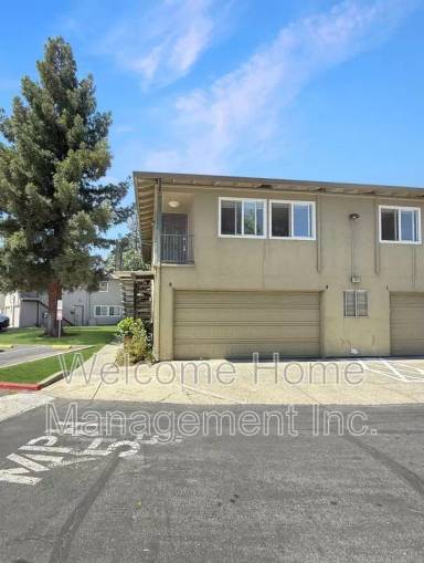 Main picture of 1037 Mohr Ln