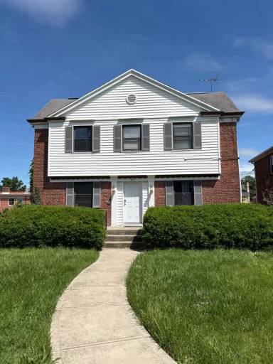 Main picture of 7352 Reading Rd