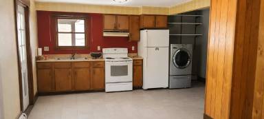 Main picture of 438 S Main St