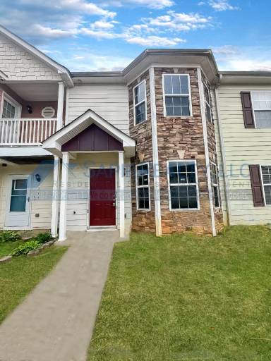 Main picture of 1716 Old Dogwood