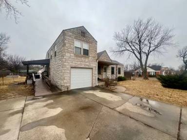 Main picture of 526 Nebraska St