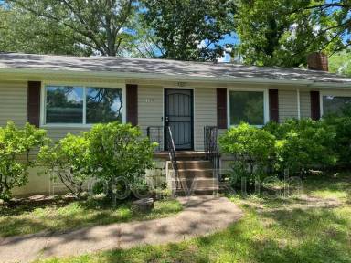 Main picture of 1503 Pin Oak Dr