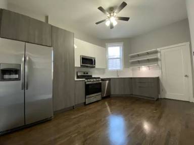 Main picture of 2212 W 23rd St