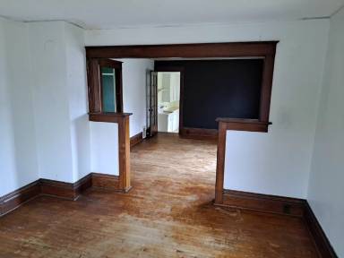 Main picture of 420 Waugoo Ave