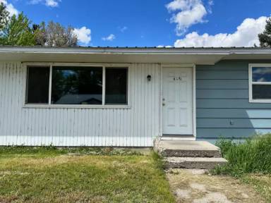 Main picture of 709 1/2 S Billings Blvd