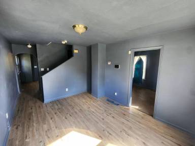 Main picture of 10317 Reno Ave