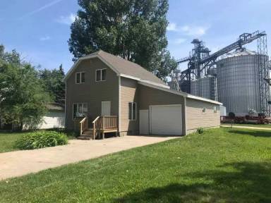 Main picture of 301 Avenue C W