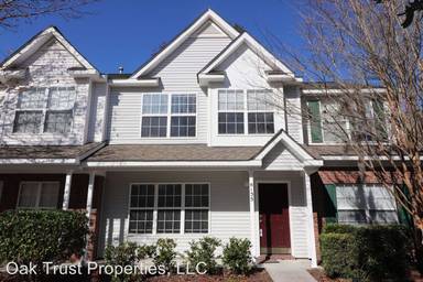 Main picture of 8135 Shadow Oak Dr
