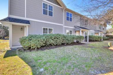 Main picture of 208 Jordan Ln