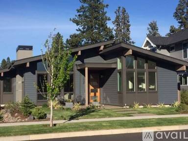 Main picture of 1496 NW Discovery Park Dr