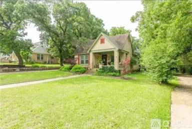 Main picture of 2212 Yucca Ave
