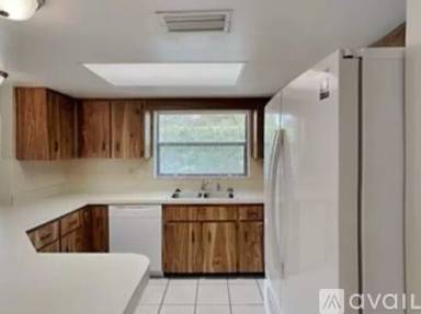 Main picture of 3032 Oak Hill Rd