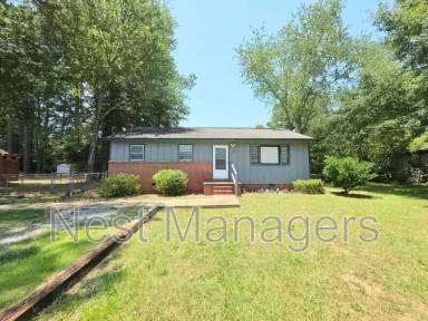 Main picture of 868 71 School Rd