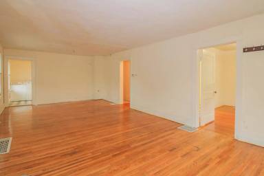 Main picture of 1721 Cliff Dr