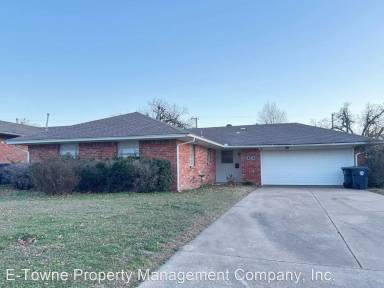 Main picture of 8100 NW 27th St