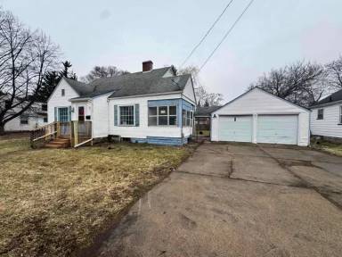 Main picture of 3315 Webber St