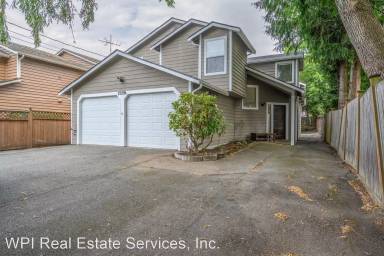 Main picture of 11529 12th Ave NE