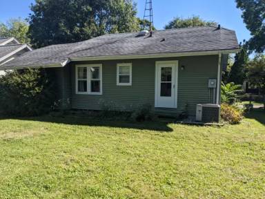 Main picture of 613 Rundell St