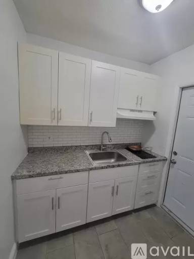 Main picture of 1712 SW 60th Ter
