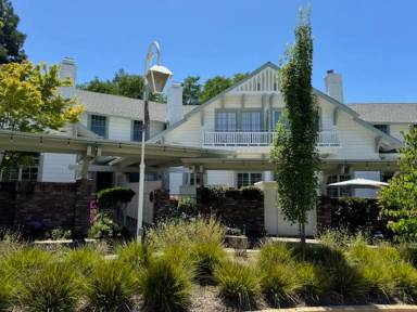Main picture of Tri-level townhome in highly desirable Diablo Country Club!