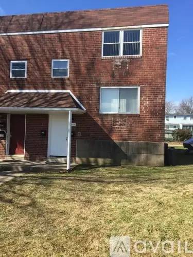 Main picture of 9406 Lansford St