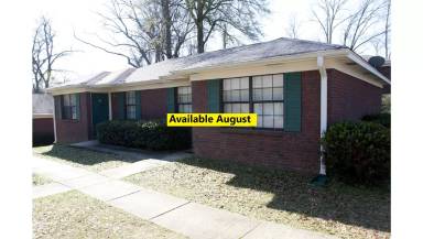 Main picture of Summit Apartment