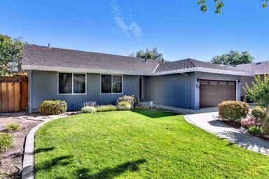 Main picture of 363 Henderson Dr